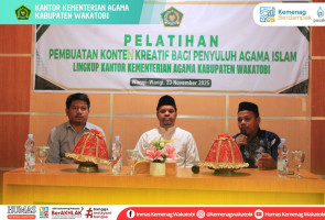 kepala-kantor-kemenag-kab-wakatobi-buka-pelatihan-pembuatan-konten-kreatif-bagi-penyuluh-agama-islam